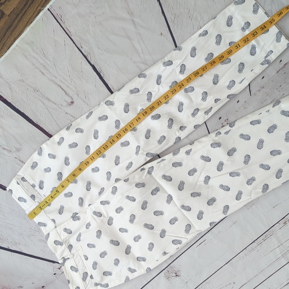 Talbots The Perfect Crop Curvy, pineapple chino pants, size 4 - Picture 3 of 10